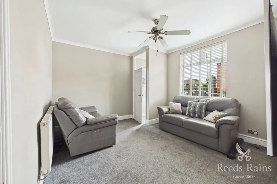 Warrington Road, Abram, WN2, photo 16