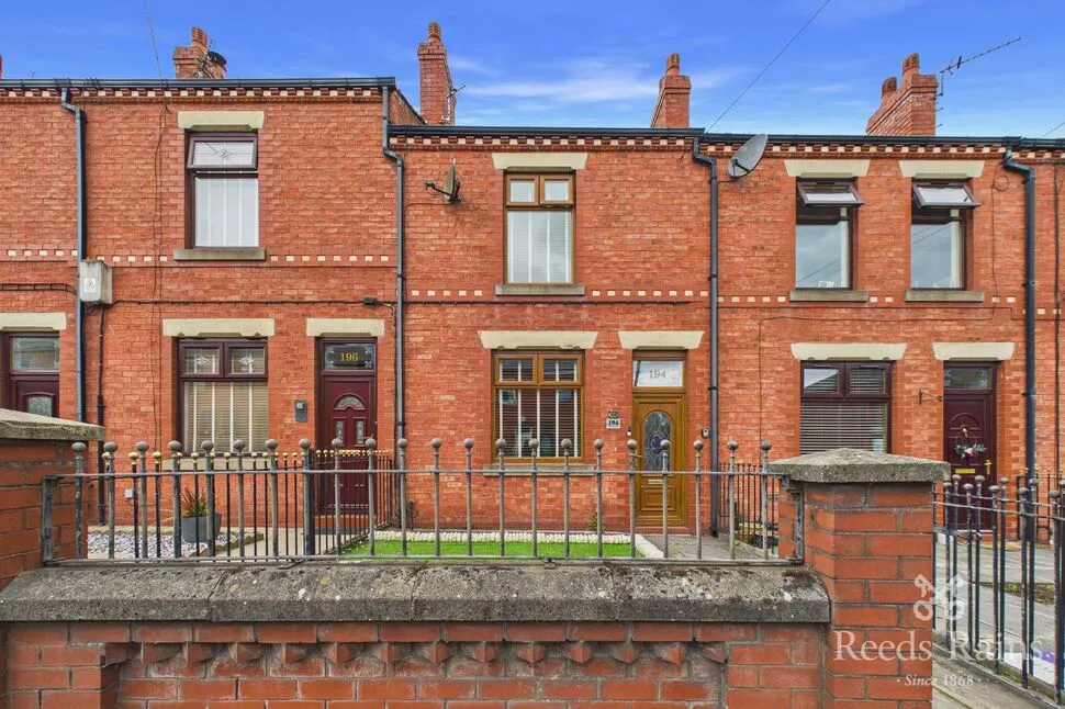 3 bed house for sale, Warrington Road, Abram, WN2