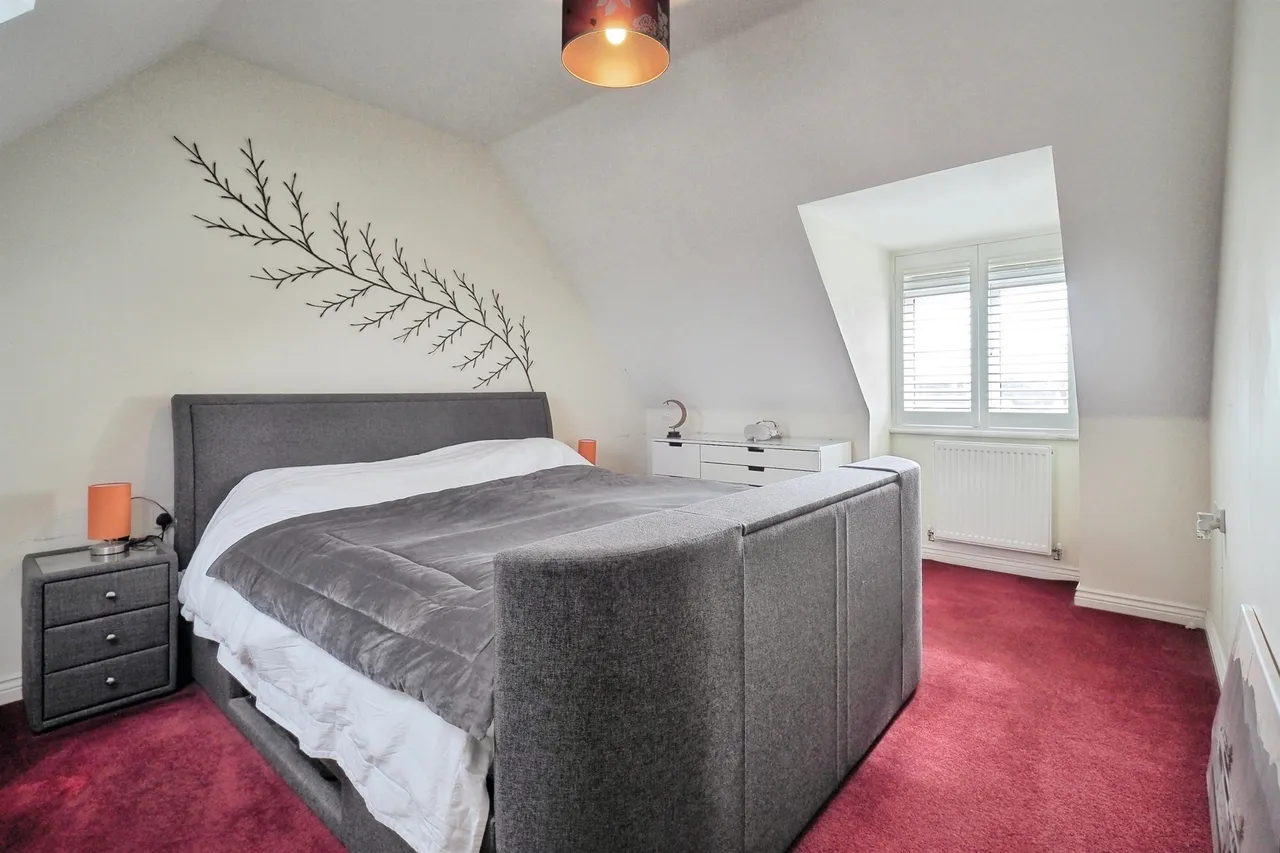 Holloway Close, Amesbury, SP4, photo 15