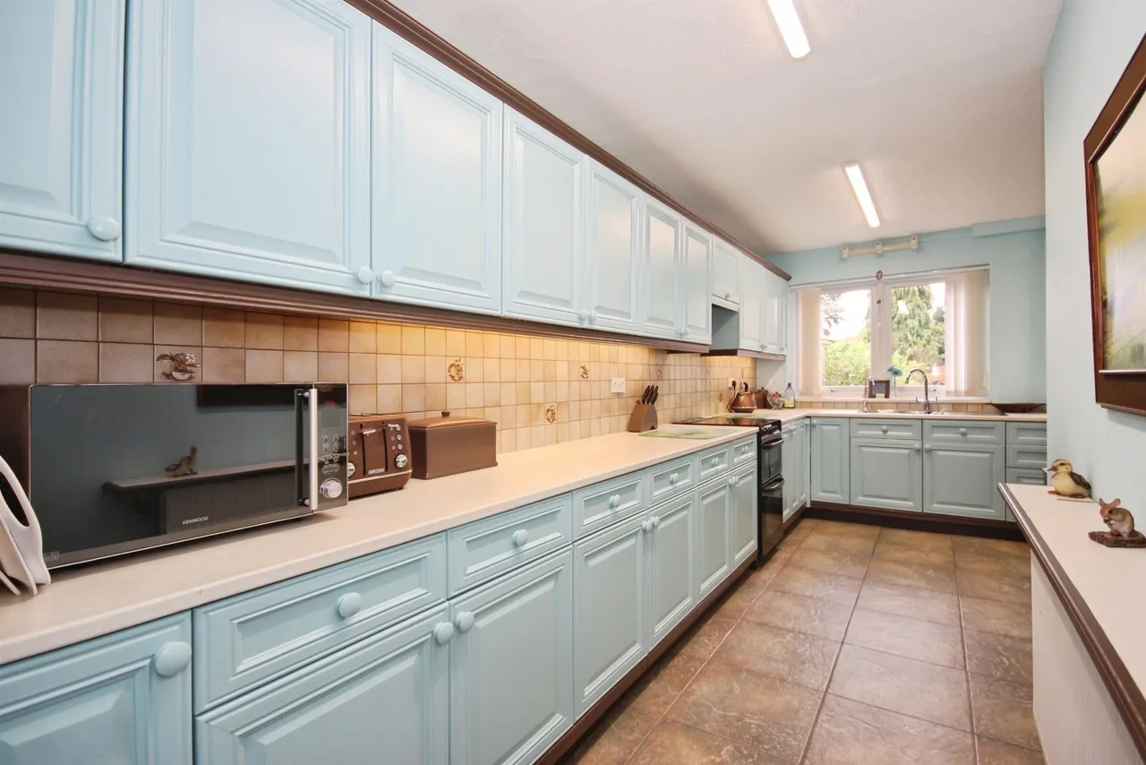 Oak Tree Close, Leamington Spa, CV32, photo 9