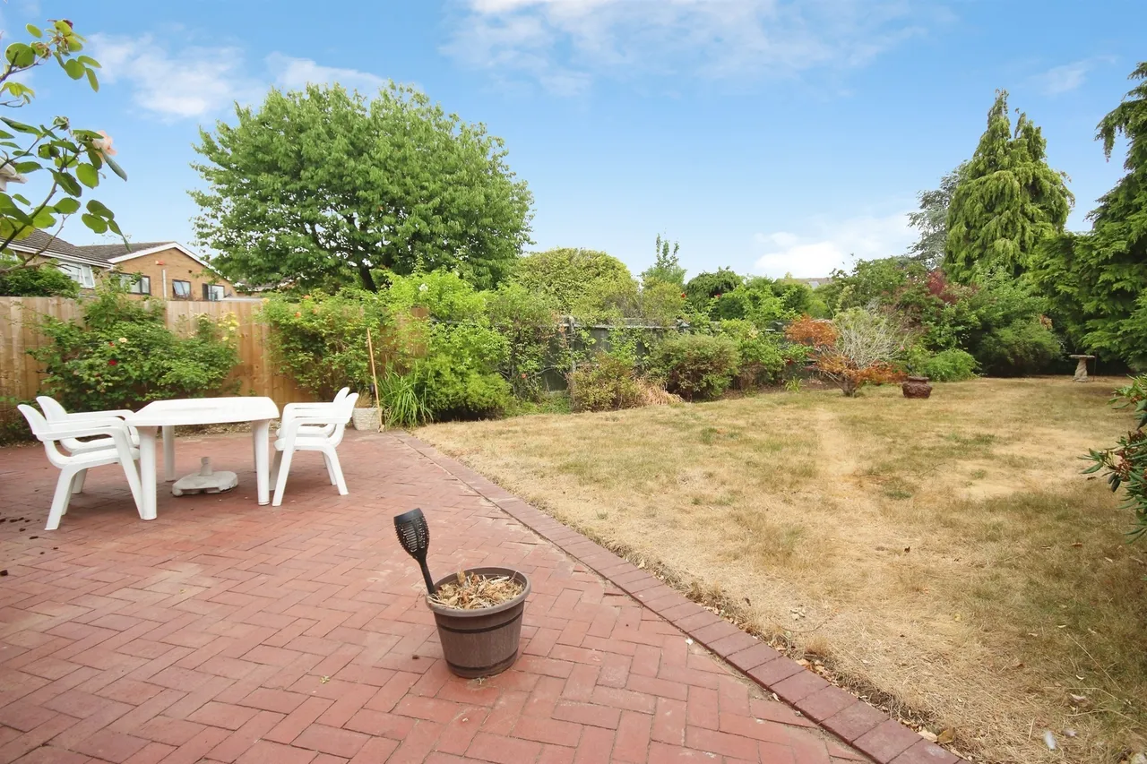 Oak Tree Close, Leamington Spa, CV32, photo 18