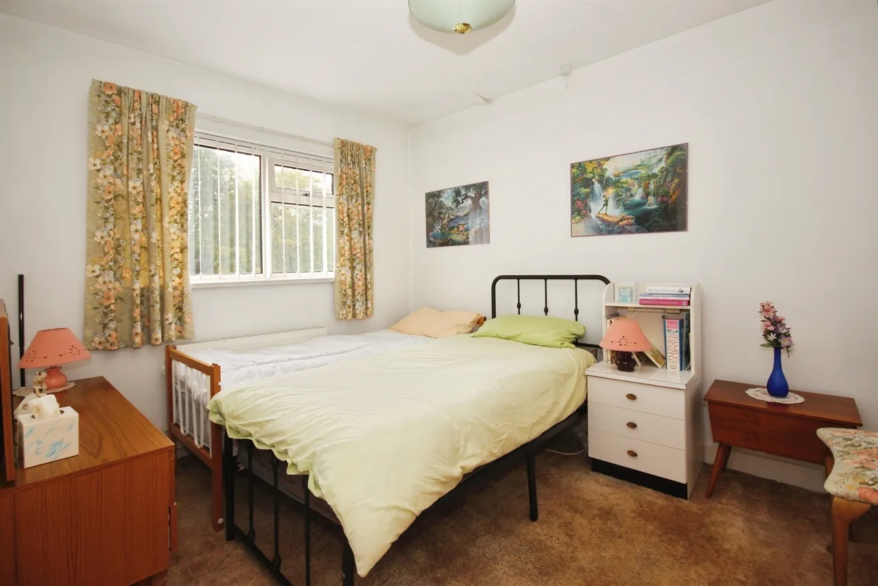 Oak Tree Close, Leamington Spa, CV32, photo 14