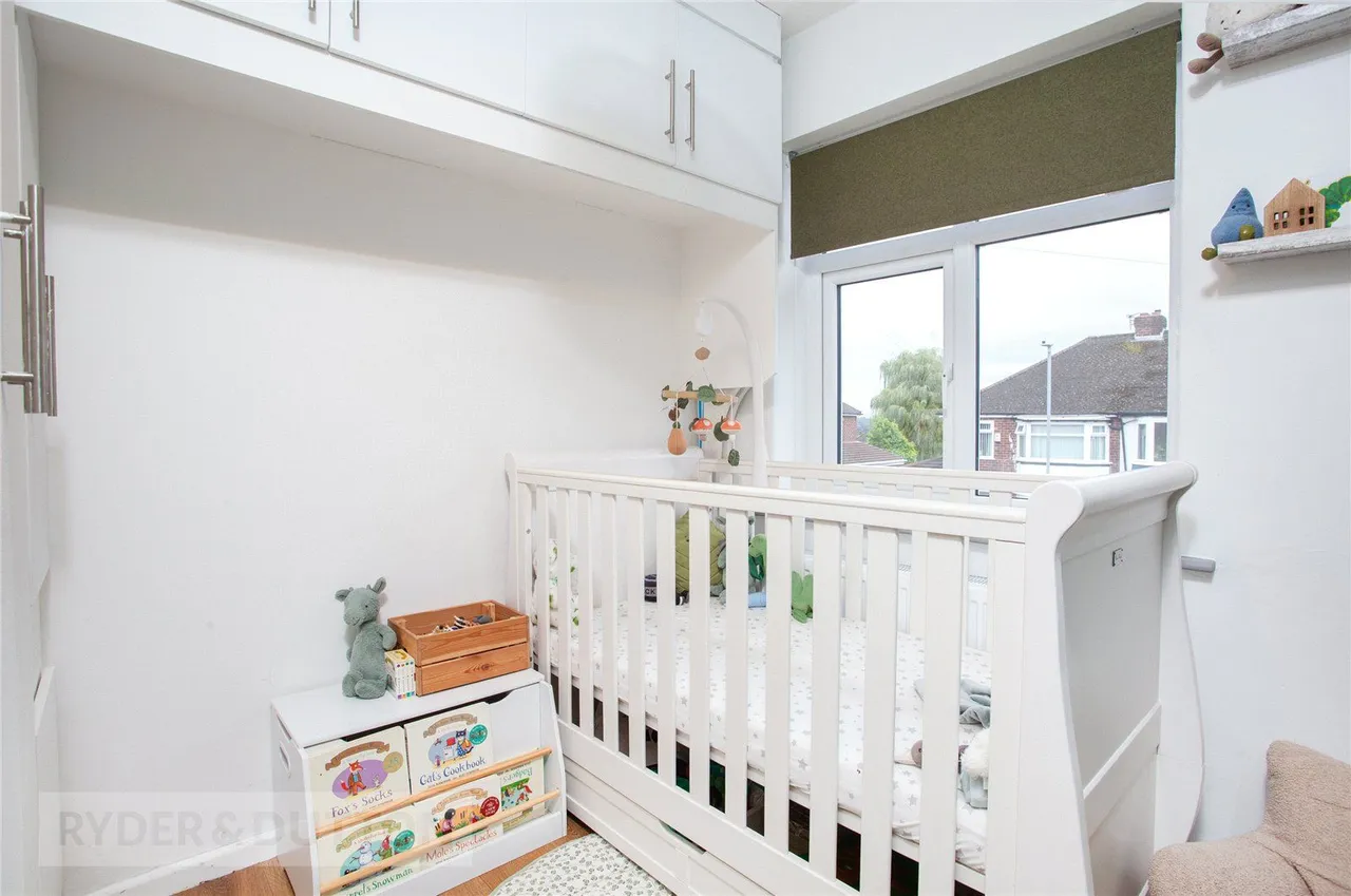 Broomfield Crescent, Middleton, M24, photo 20