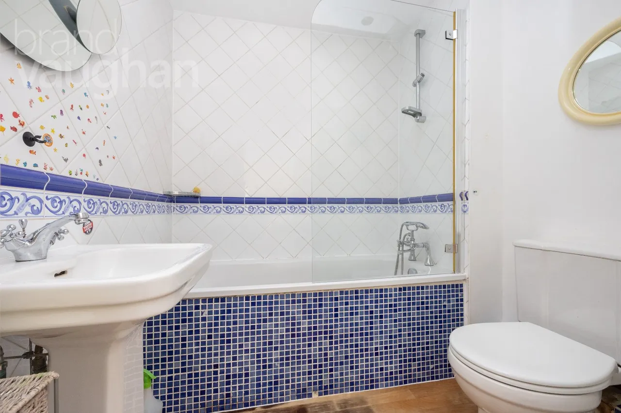 Victory Mews, The Strand, BN2, photo 7