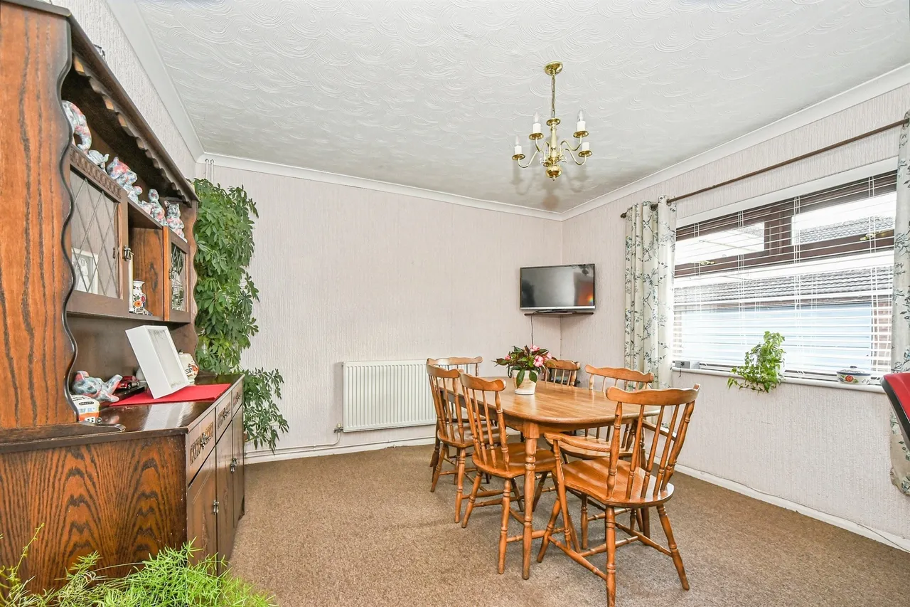Belmont Close, Swindon, SN3, photo 7