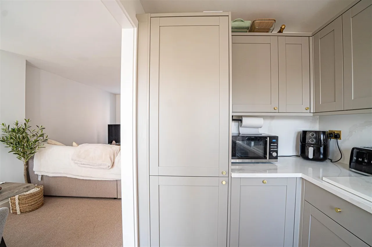 Lydd Close, St. Leonards-On-Sea, photo 22