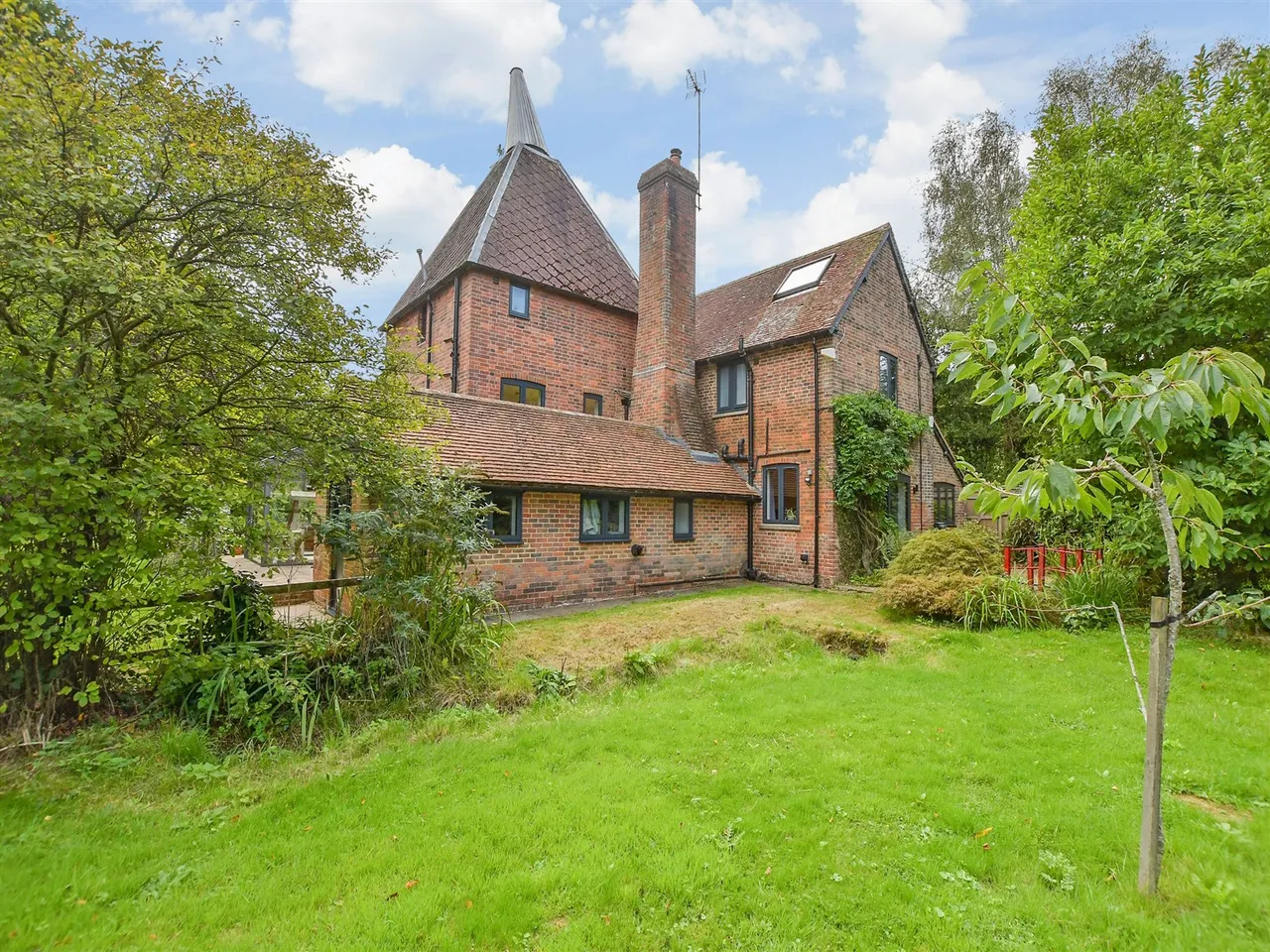 Slade Oast, The Slade, TN3, photo 28