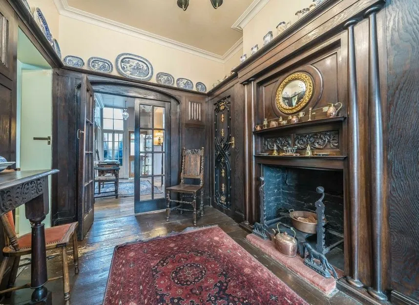 St. Johns Road, East Molesey, KT8, photo 3