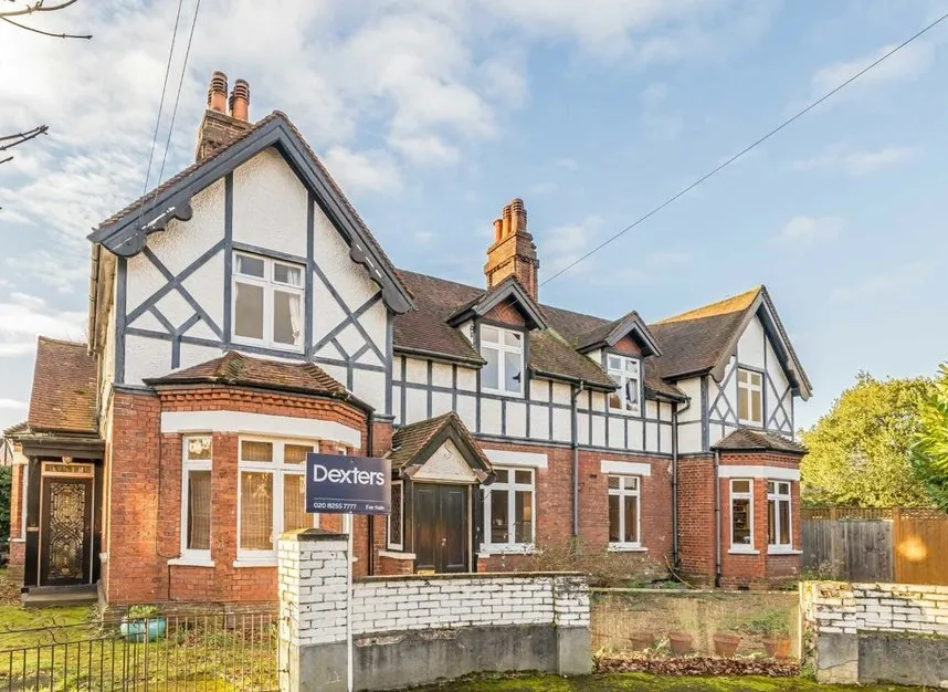 5 bed house for sale — St. Johns Road, East Molesey, KT8