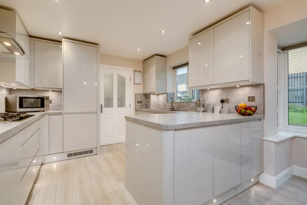 Lumb Hall Way, Drighlington BD11 1LL, photo 7