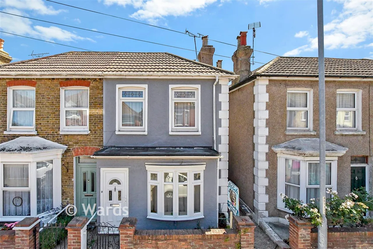 2 bed house for sale, Beacon Road, Broadstairs, CT10