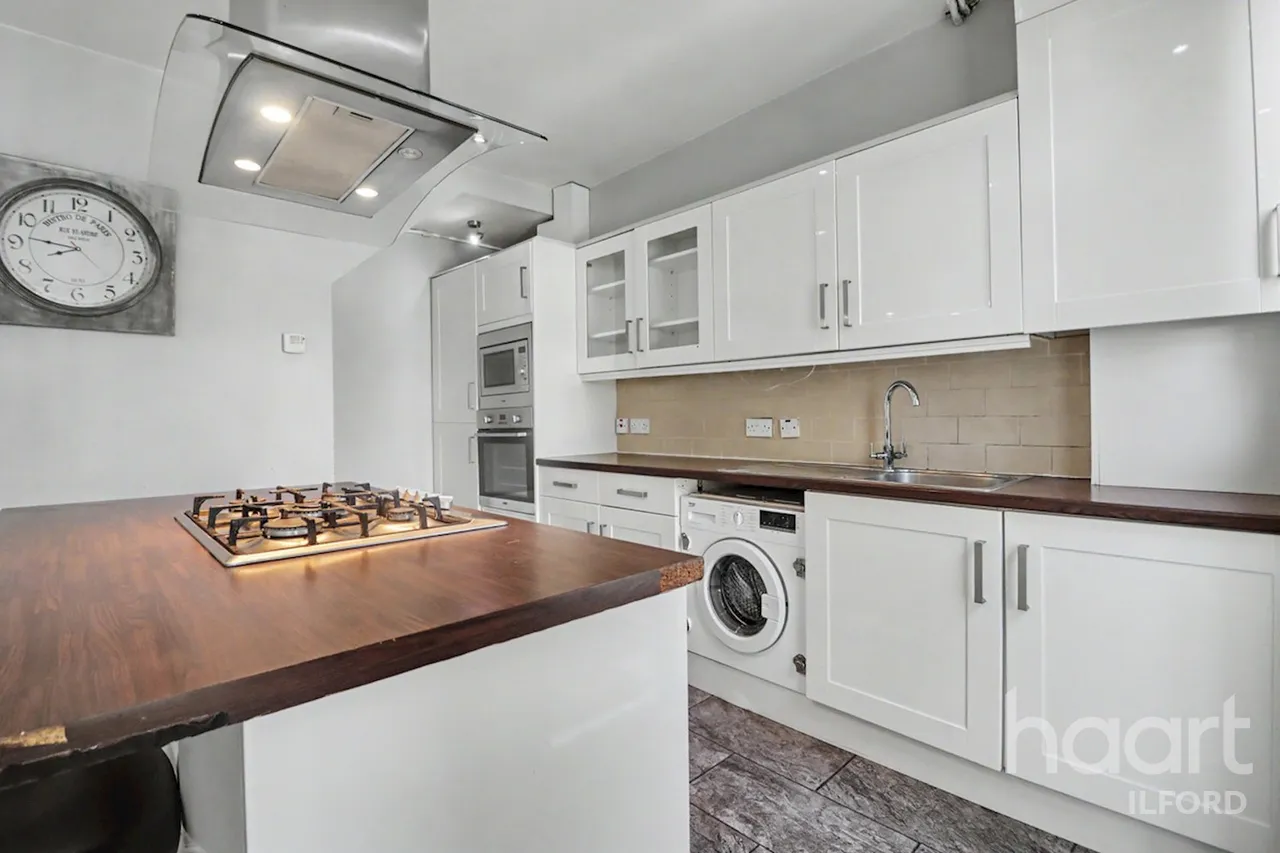 Kingston Road, Ilford, IG1, photo 6