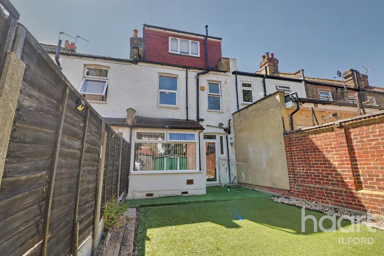Kingston Road, Ilford, IG1, photo 4