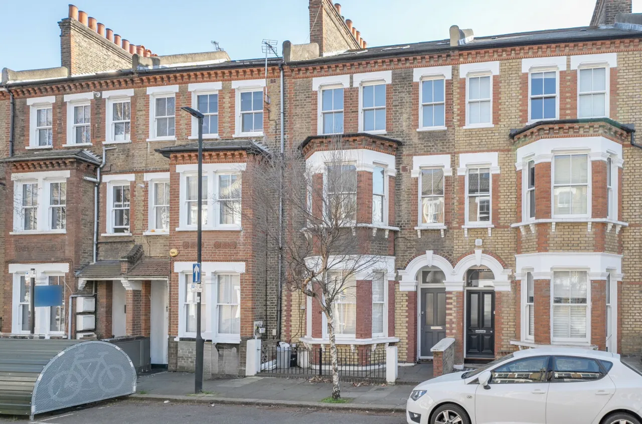 Flat B, 24 Heyford Avenue, London, London, SW8 1ED, photo 12