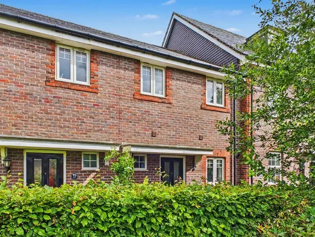 3 bed house for sale — Somerley Drive, Forgewood