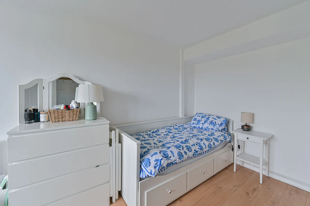 Flat 32, Mainwaring Court, Armfield Crescent, Mitcham, photo 10