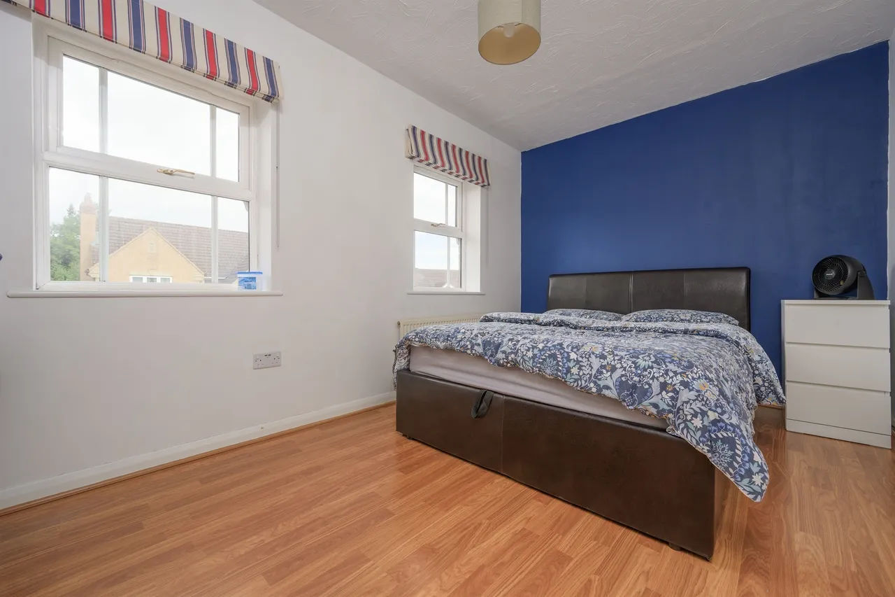 Wilkie Close, Kettering, NN15, photo 13