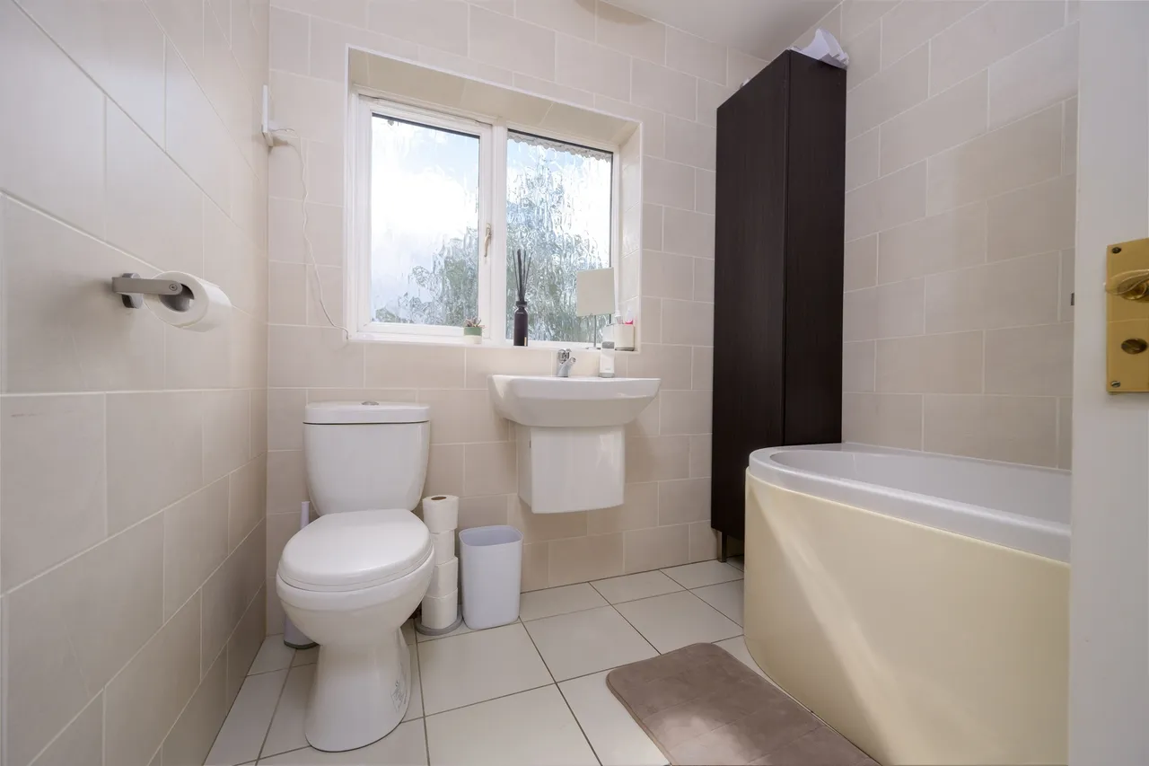 Wilkie Close, Kettering, NN15, photo 15
