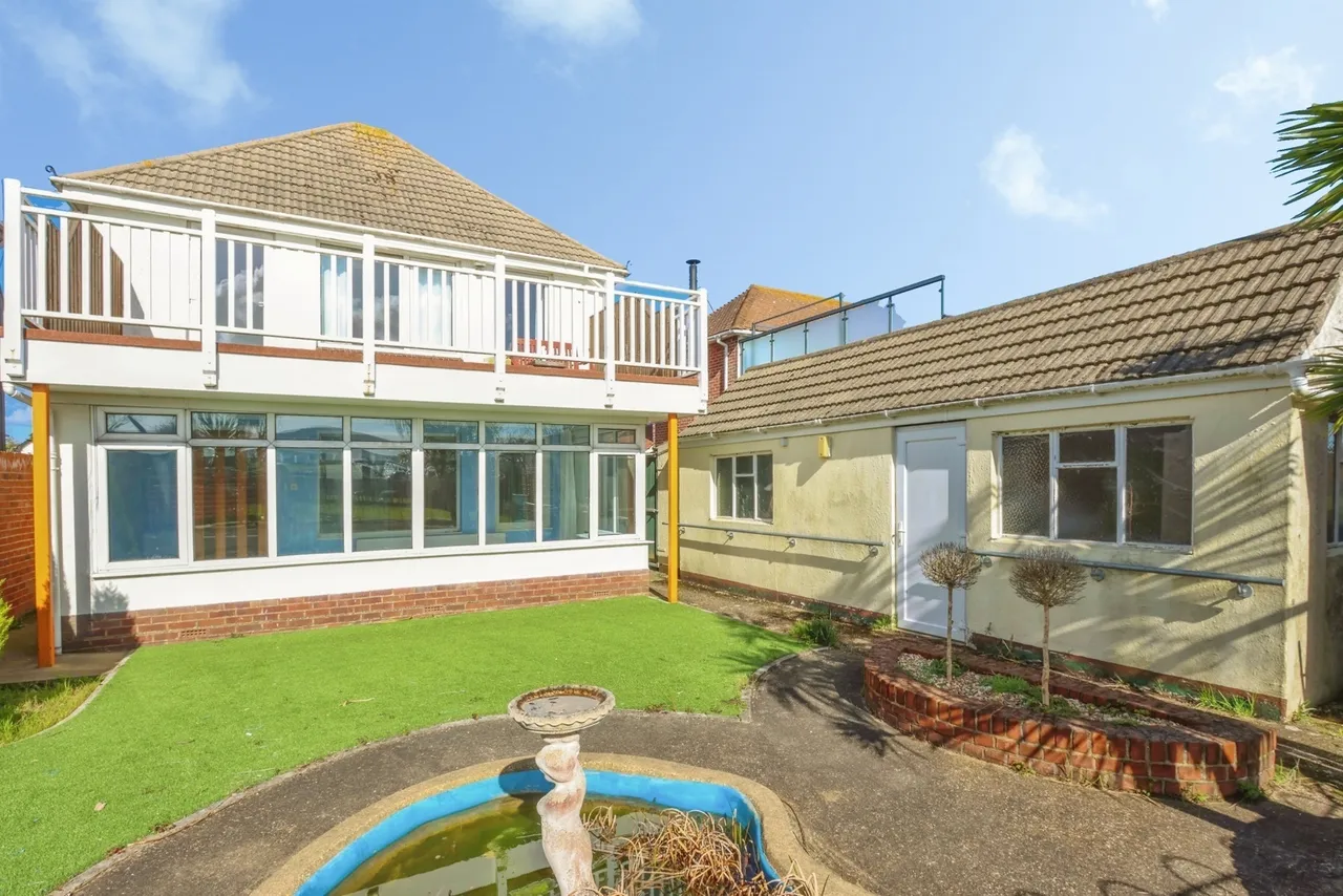 Lulworth Avenue, Poole, BH15, photo 11