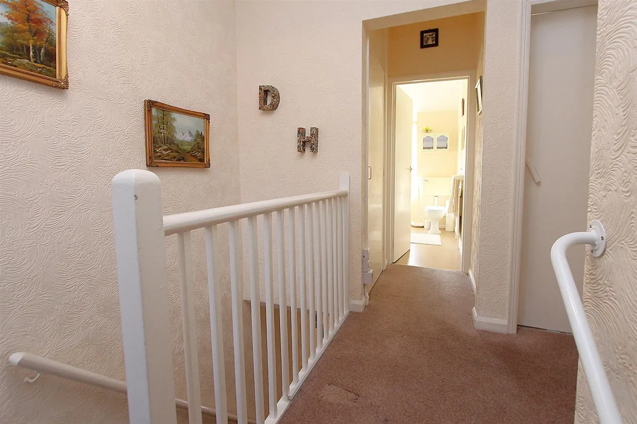 Borough Crescent, Stourbridge, photo 12