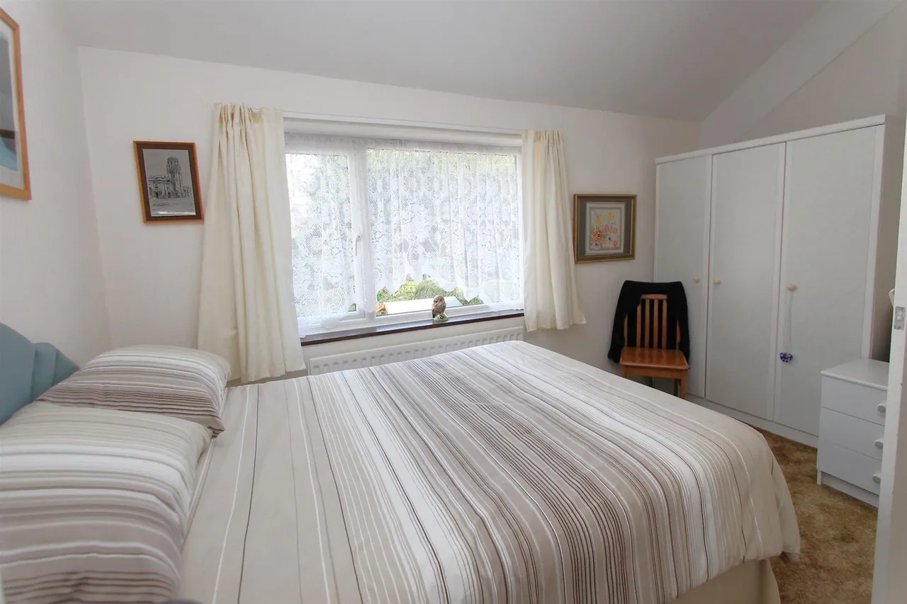 Borough Crescent, Stourbridge, photo 17
