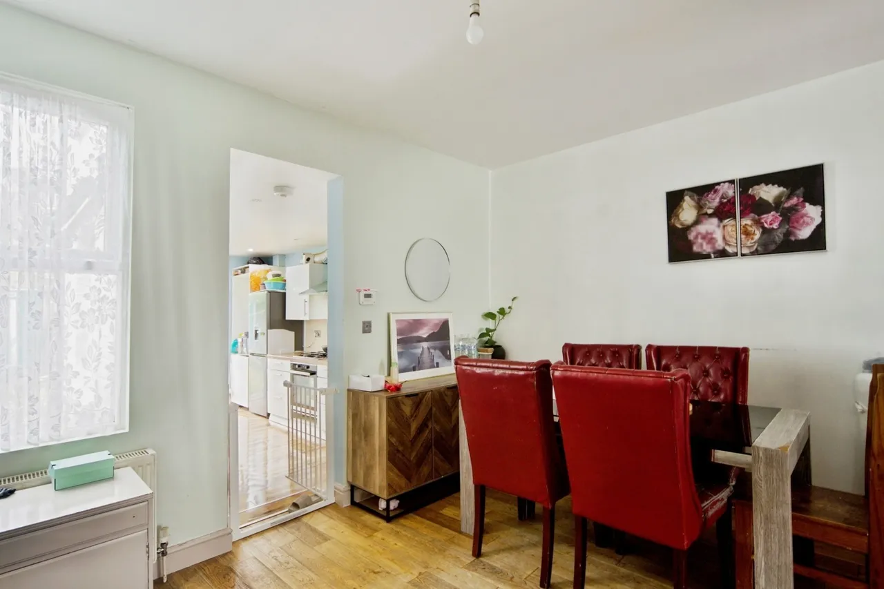 Chingford Road, Walthamstow, E17, photo 14