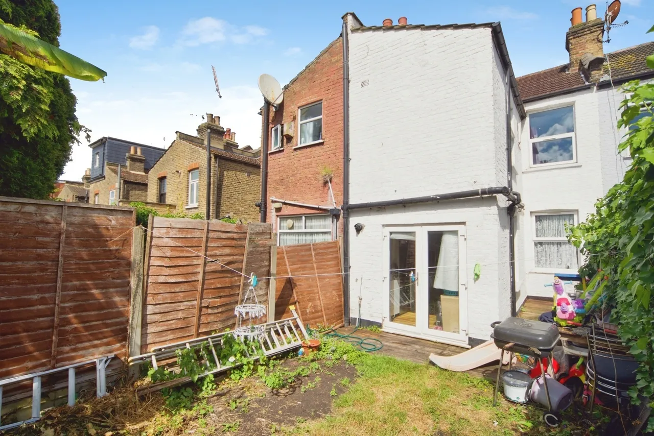 Chingford Road, Walthamstow, E17, photo 11
