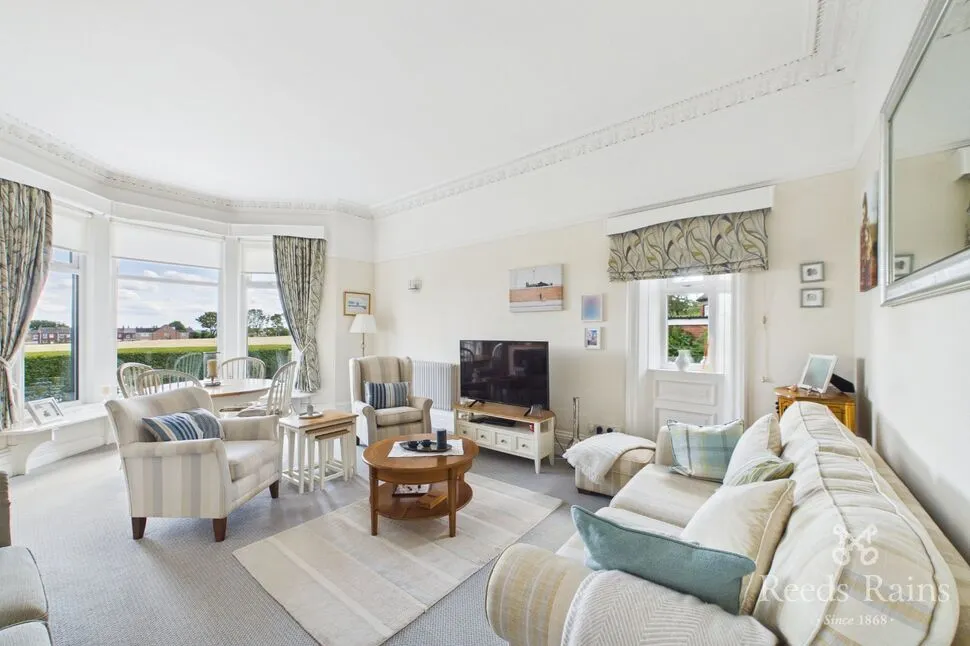 Station Road, Ossett, West Yorkshire, WF5, photo 3