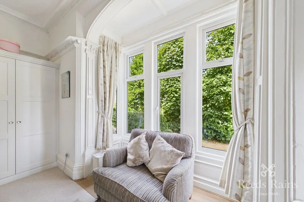 Station Road, Ossett, West Yorkshire, WF5, photo 9