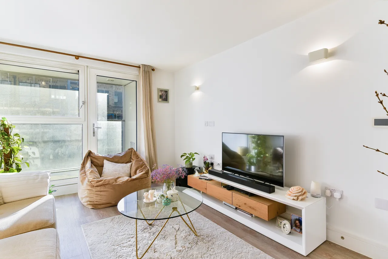 1 bed flat for sale — Station Road, Edgware, HA8