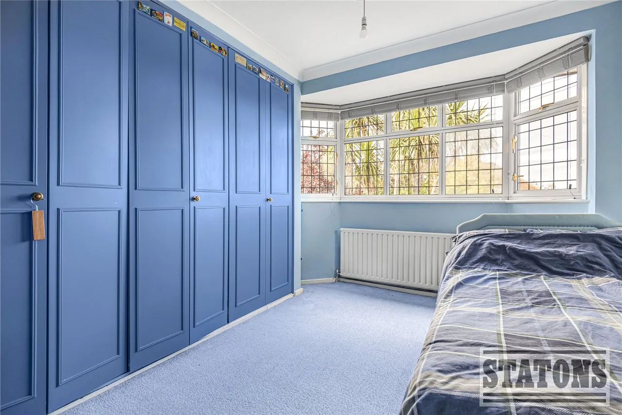 South Lodge Drive, London, N14 4XH, photo 13