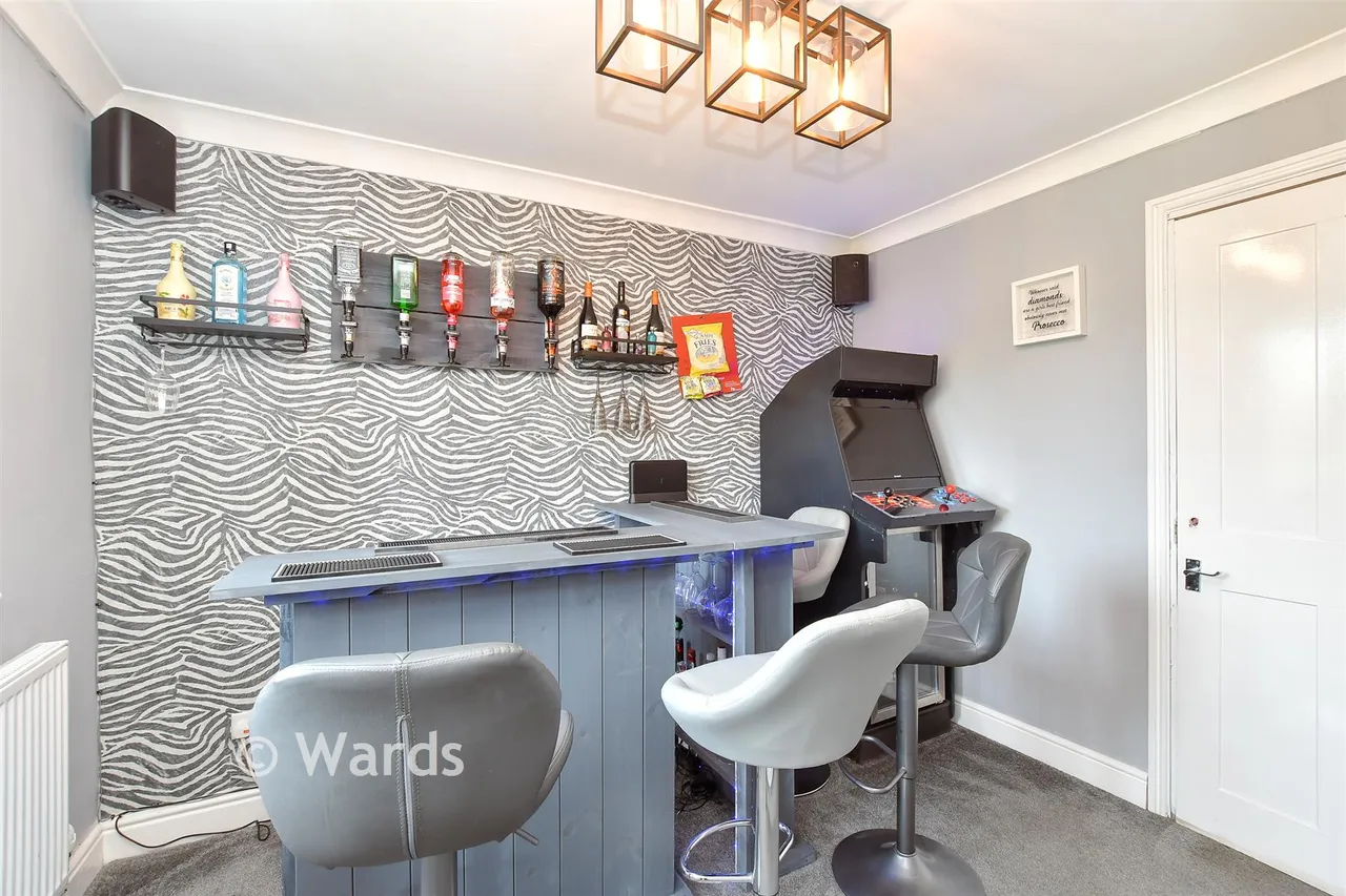 Howells Close, West Kingsdown, TN15, photo 6