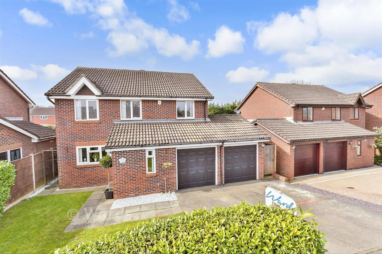 Howells Close, West Kingsdown, TN15, photo 17