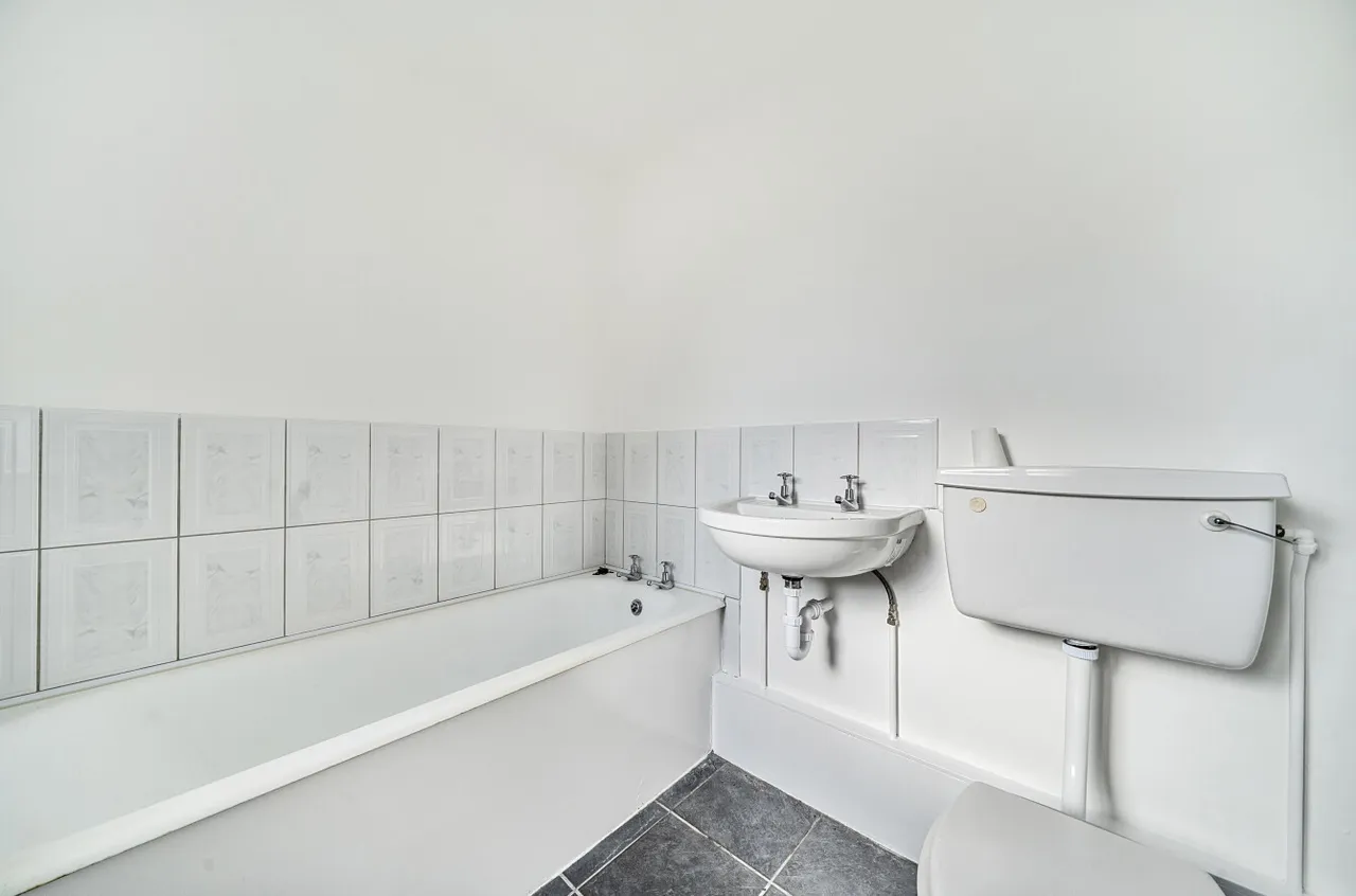 Dinam Terrace, Newtown, photo 9