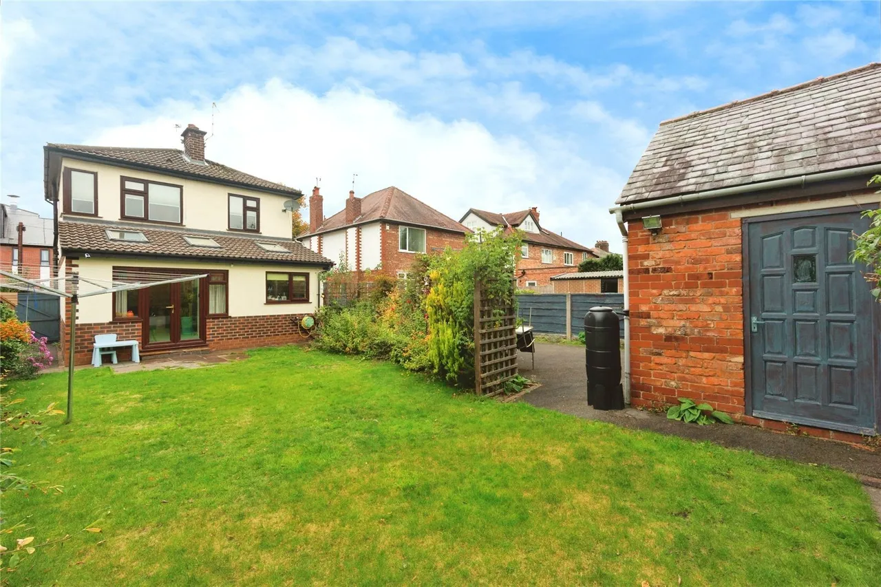 Delaunays Road, Sale, Greater Manchester, M33, photo 25