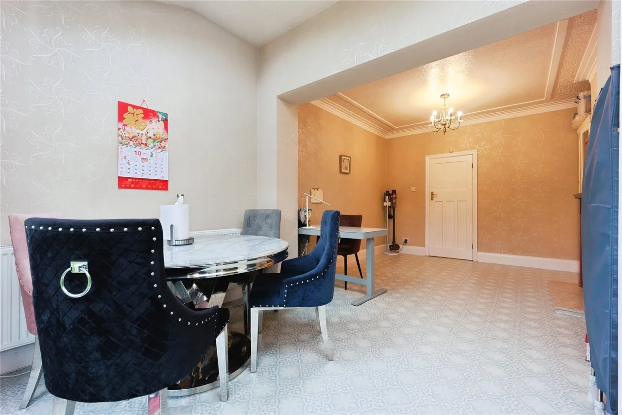 Delaunays Road, Sale, Greater Manchester, M33, photo 8