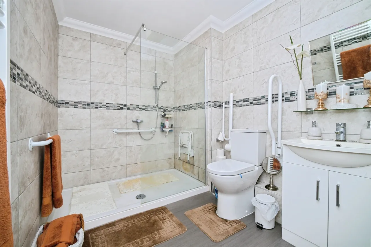 Esdaile Lane, Hoddesdon, photo 10
