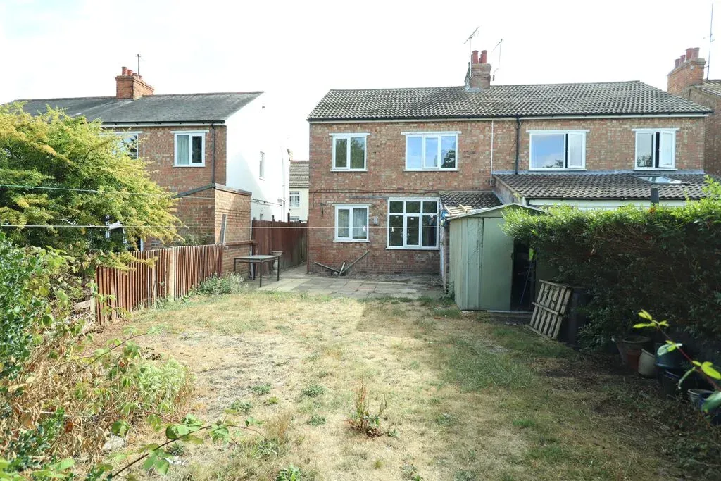 Brooklands Road, Bletchley, Milton Keynes, Buckinghamshire, MK2 2RN, photo 12
