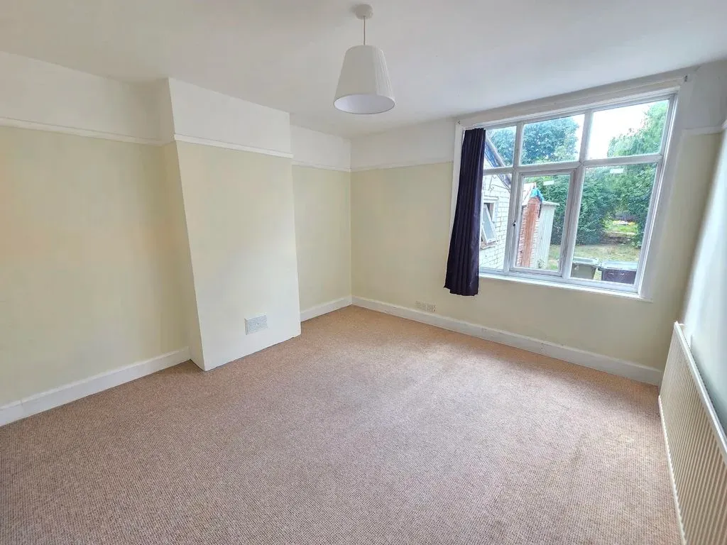 Brooklands Road, Bletchley, Milton Keynes, Buckinghamshire, MK2 2RN, photo 6
