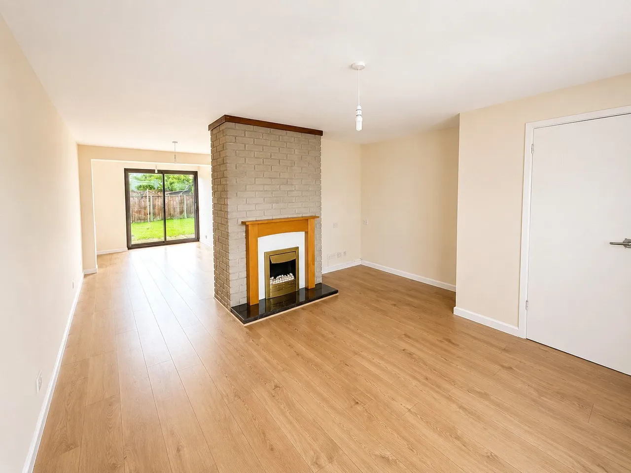 Northallerton Road, Brompton, Northallerton, North Yorkshire, DL6, photo 2