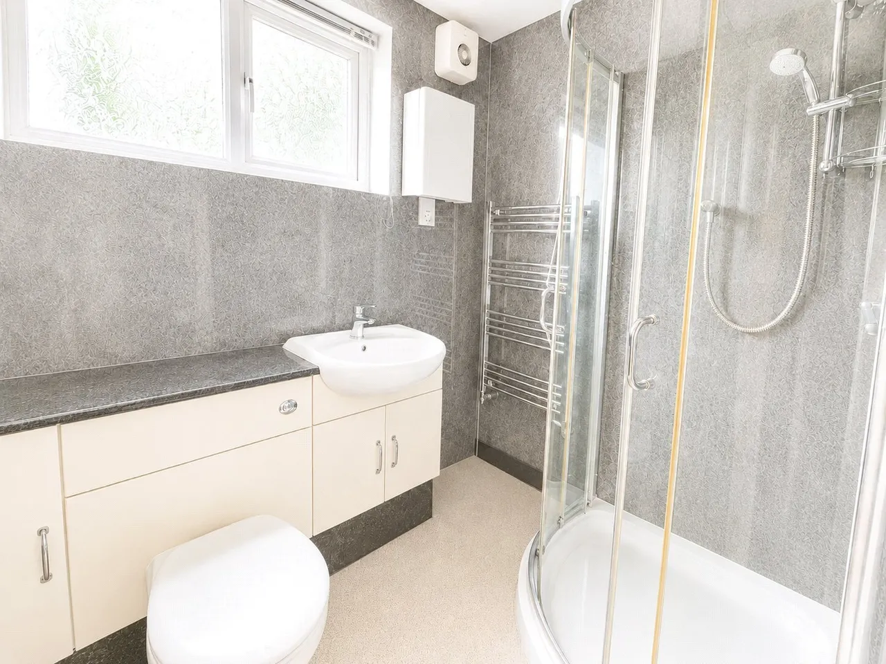 Northallerton Road, Brompton, Northallerton, North Yorkshire, DL6, photo 13