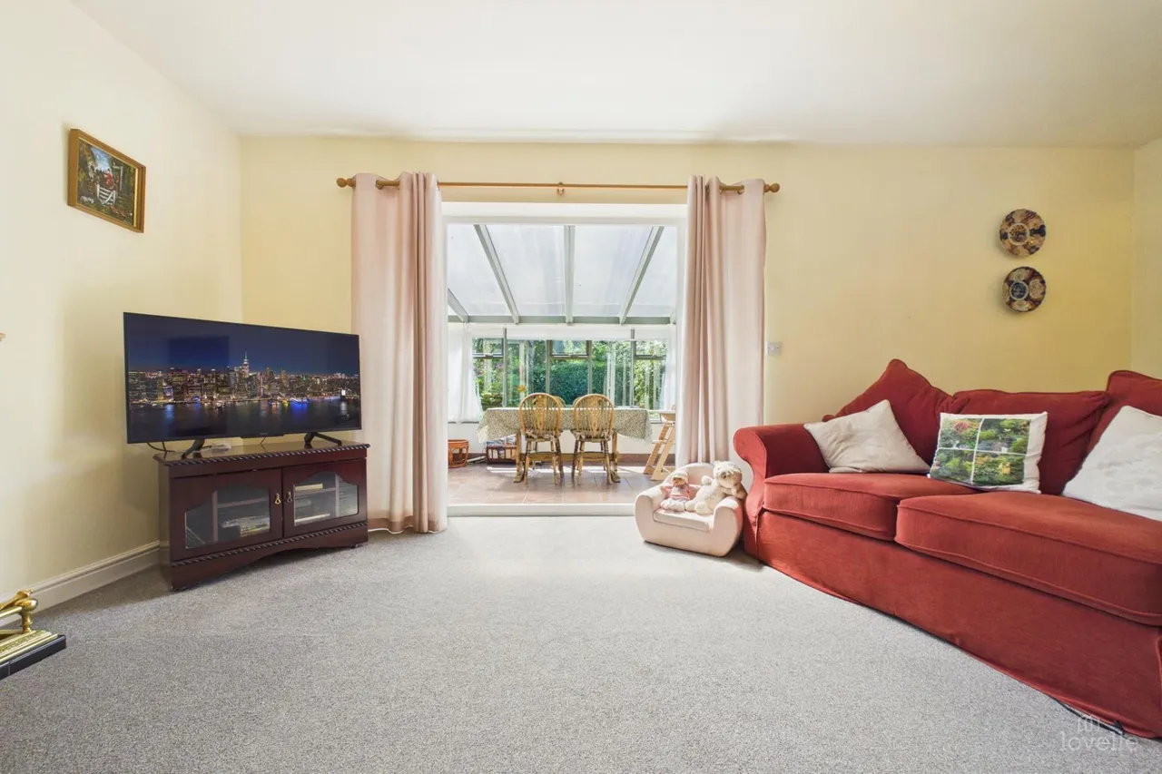 Finchley Close, Barton-Upon-Humber, DN18, photo 8