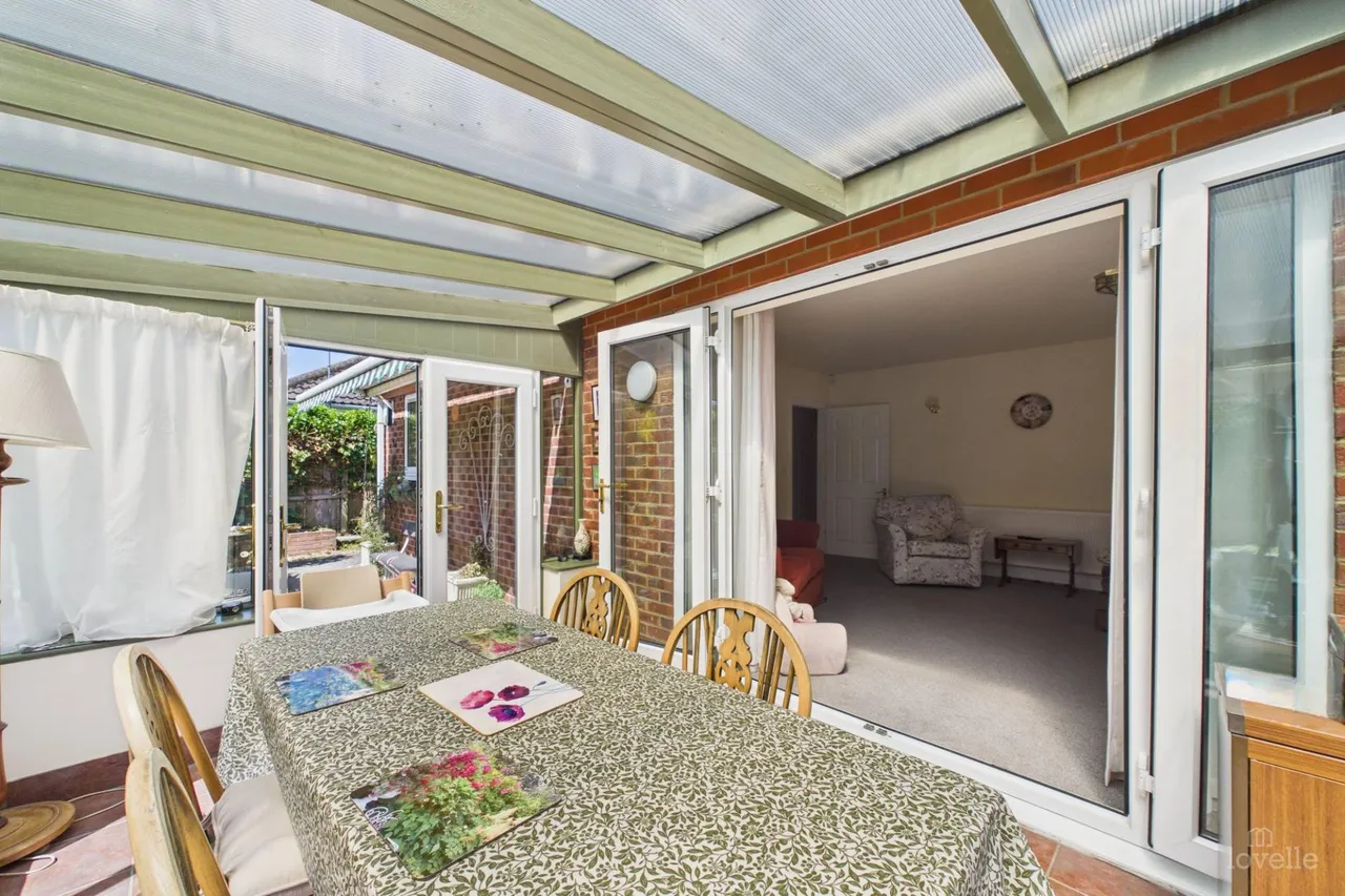Finchley Close, Barton-Upon-Humber, DN18, photo 9
