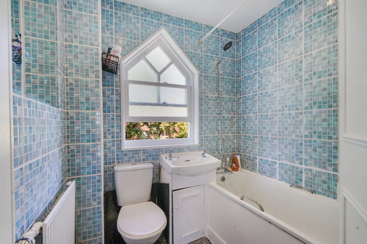 8 bed for sale in Warltersville Road, Archway, N19, photo 4