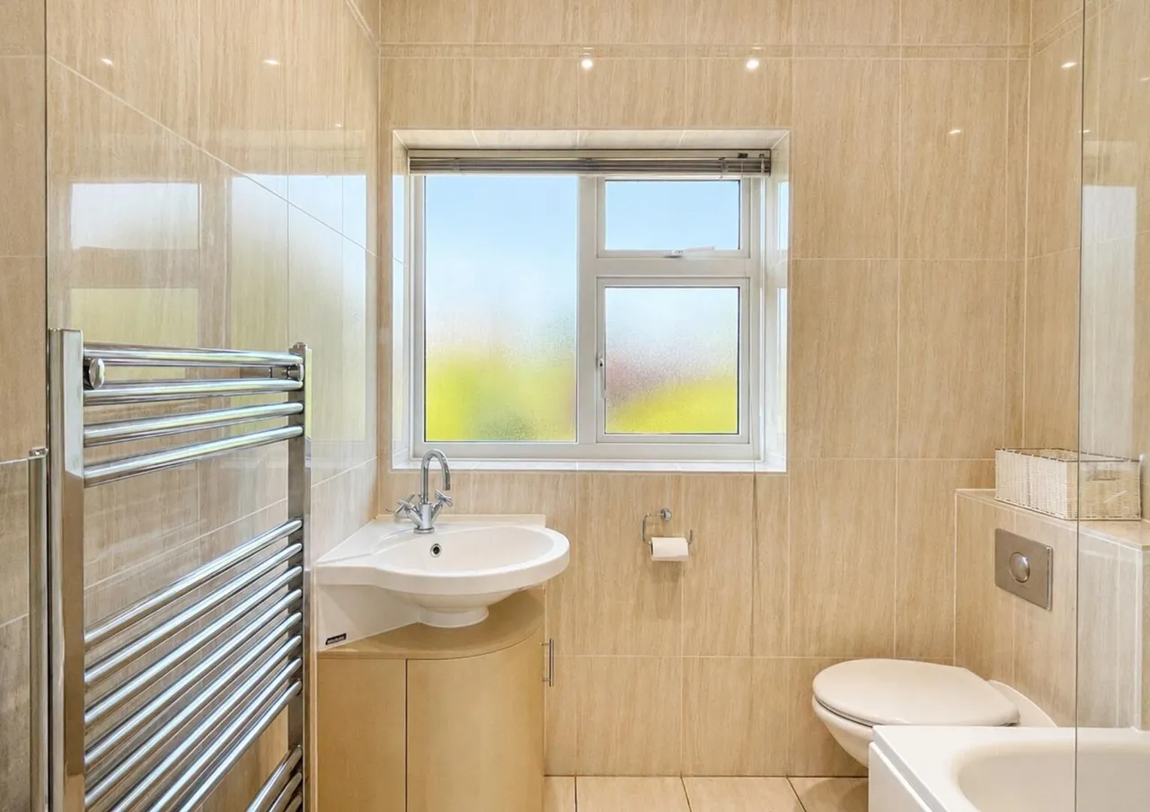 Rylands Beckington, Frome, Somerset BA11 6SD, photo 31