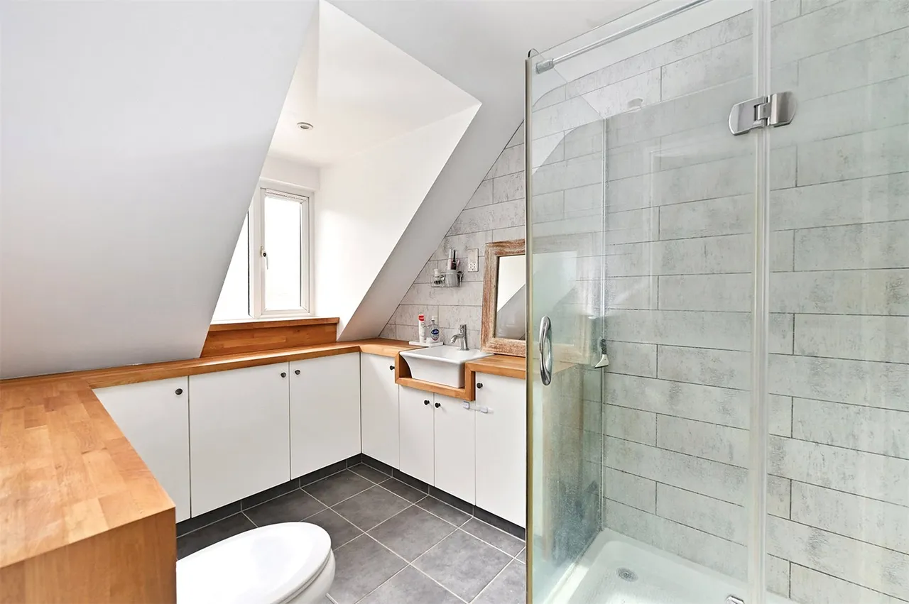 Reading Road, Hook, RG27 9EA, photo 8