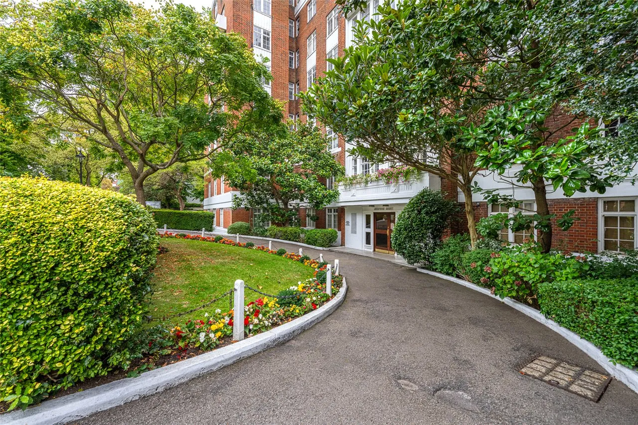 Langford Court, Abbey Road, St John's Wood, London, NW8, photo 10
