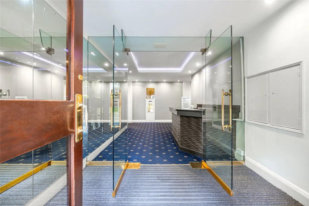 Langford Court, Abbey Road, St John's Wood, London, NW8, photo 9