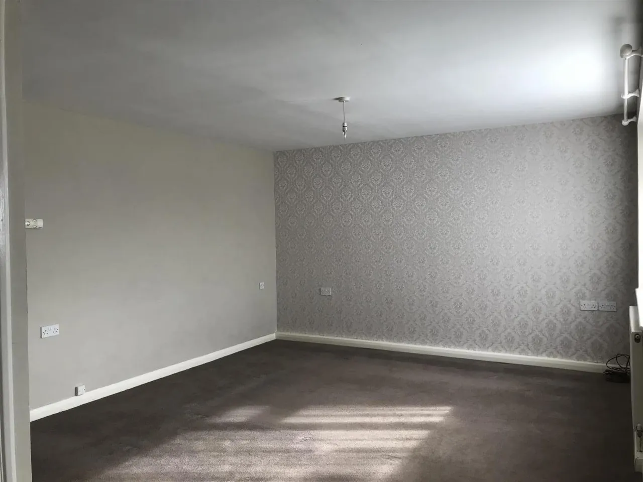 Hever Road, West Kingsdown, Kent TN15 6HD, photo 2