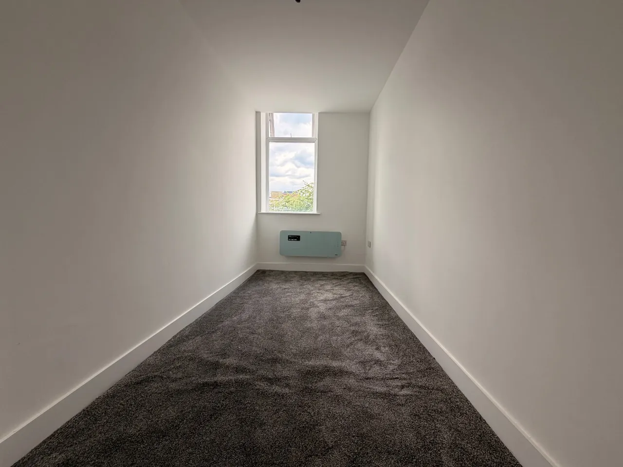 Westgate, Rotherham, S60, photo 3